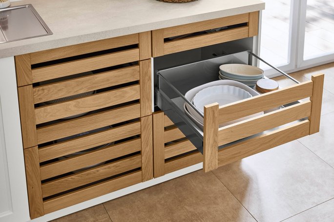 Skuffer i massiv egetræ