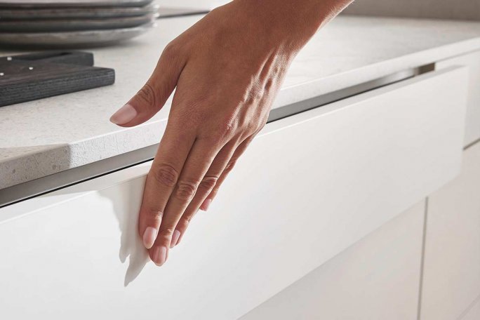 Undgå synlige fingeraftryk på køkkenlågen