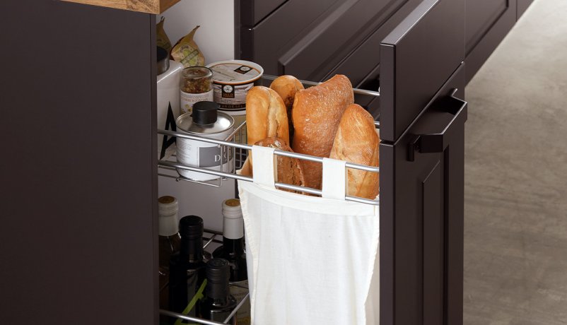 Sylt-inspiration-køkken-billede-Lille-apotekerskab