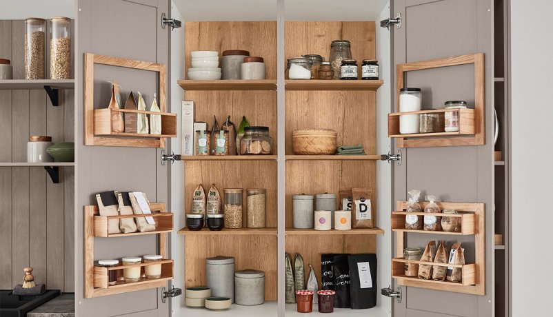 Frame køkken med indretning