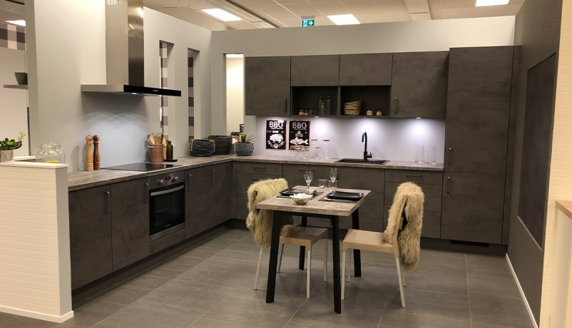 Herning – Riva, Concrete Slate grey