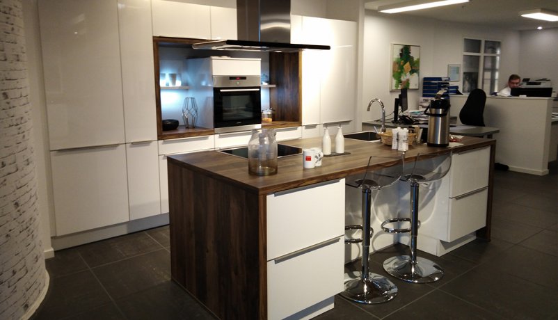 Valby – Flash, 450 White High Gloss