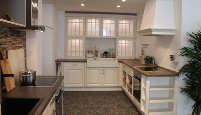 Glostrup – Castello, Washed Ivory