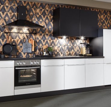 Sort og hvidt Easytouch køkken